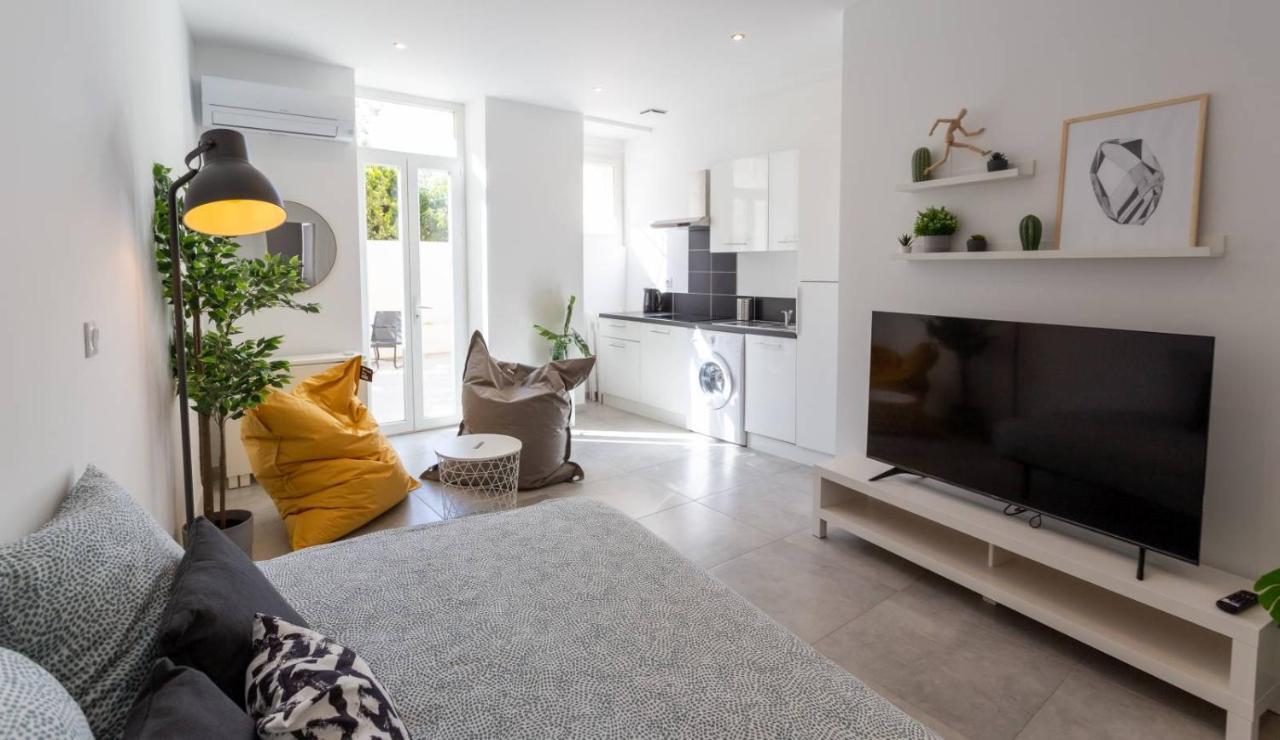 Maxbnb - Climatise - T2 37M2 & Terrasse 30M2 - Est Тулон Екстер'єр фото